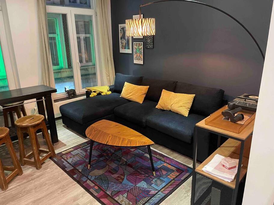Appartement Hyper Centre 1 Huy Exteriör bild